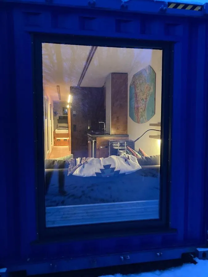 Tiny House Im Seecontainer Mit Parkplatz, Glasfaser, Netflix, Veranda Und Gehobener Ausstattung 科堡 度假居