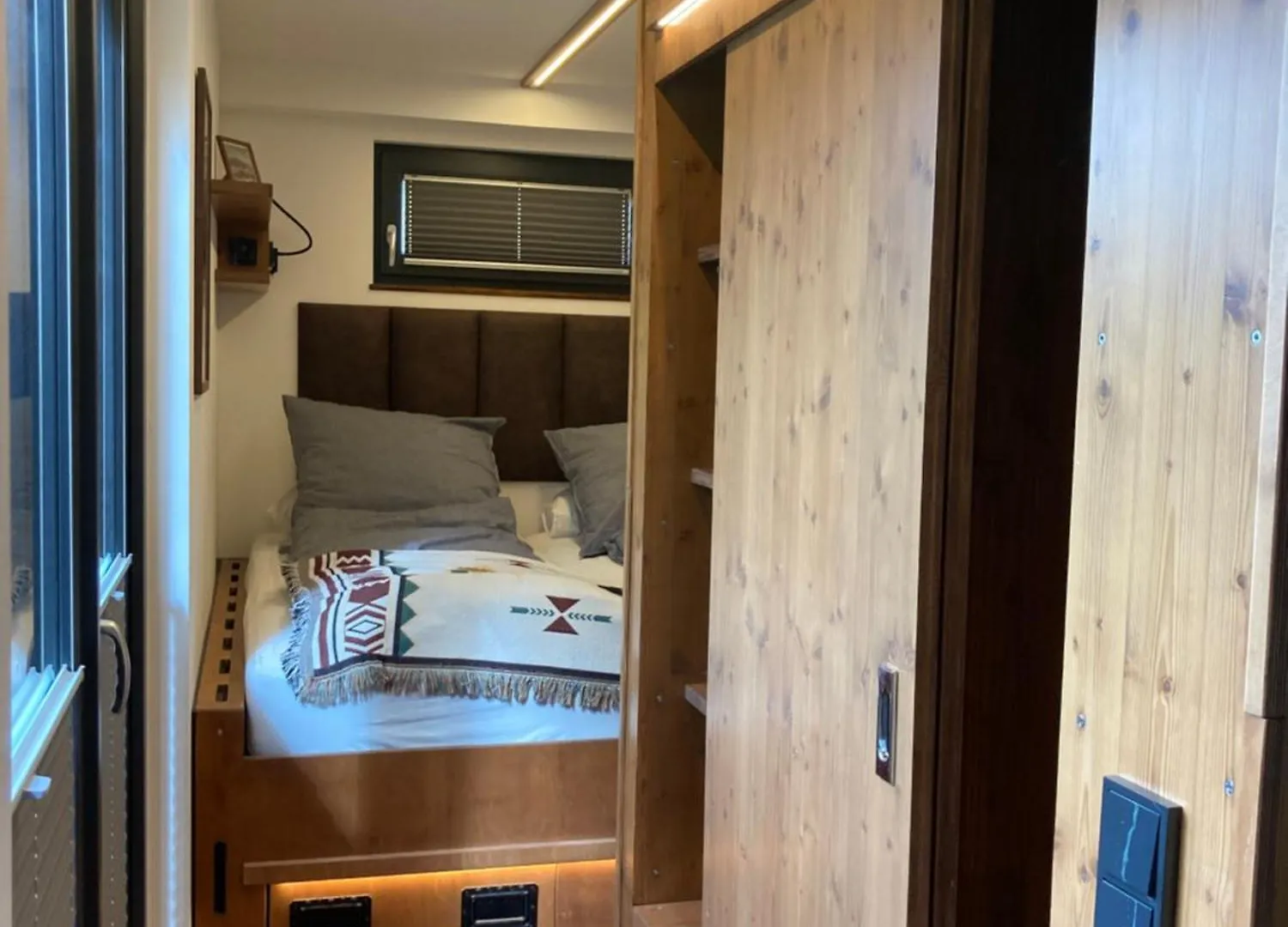 Tiny House Im Seecontainer Mit Parkplatz, Glasfaser, Netflix, Veranda Und Gehobener Ausstattung 科堡 度假居
